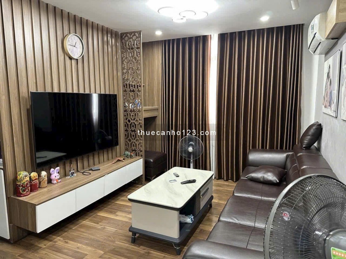 chung cư Screc, Trường Sa, Q3: 80m2, 2pn, 2wc, NT 13tr/th. Lầu 15, Mới