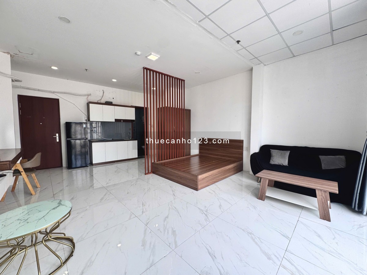 Cho thuê căn hộ – Đề Thám, Quận 1 – Ban công rộng – Gần phố đi bộ Bùi Viện, chợ Bến Thành Nguyễn Huệ