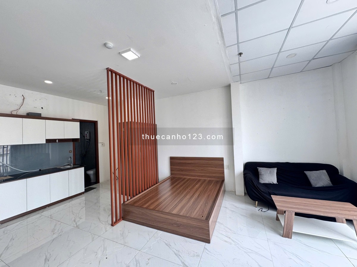 Cho thuê căn hộ – Đề Thám, Quận 1 – Ban công rộng – Gần phố đi bộ Bùi Viện, chợ Bến Thành Nguyễn Huệ