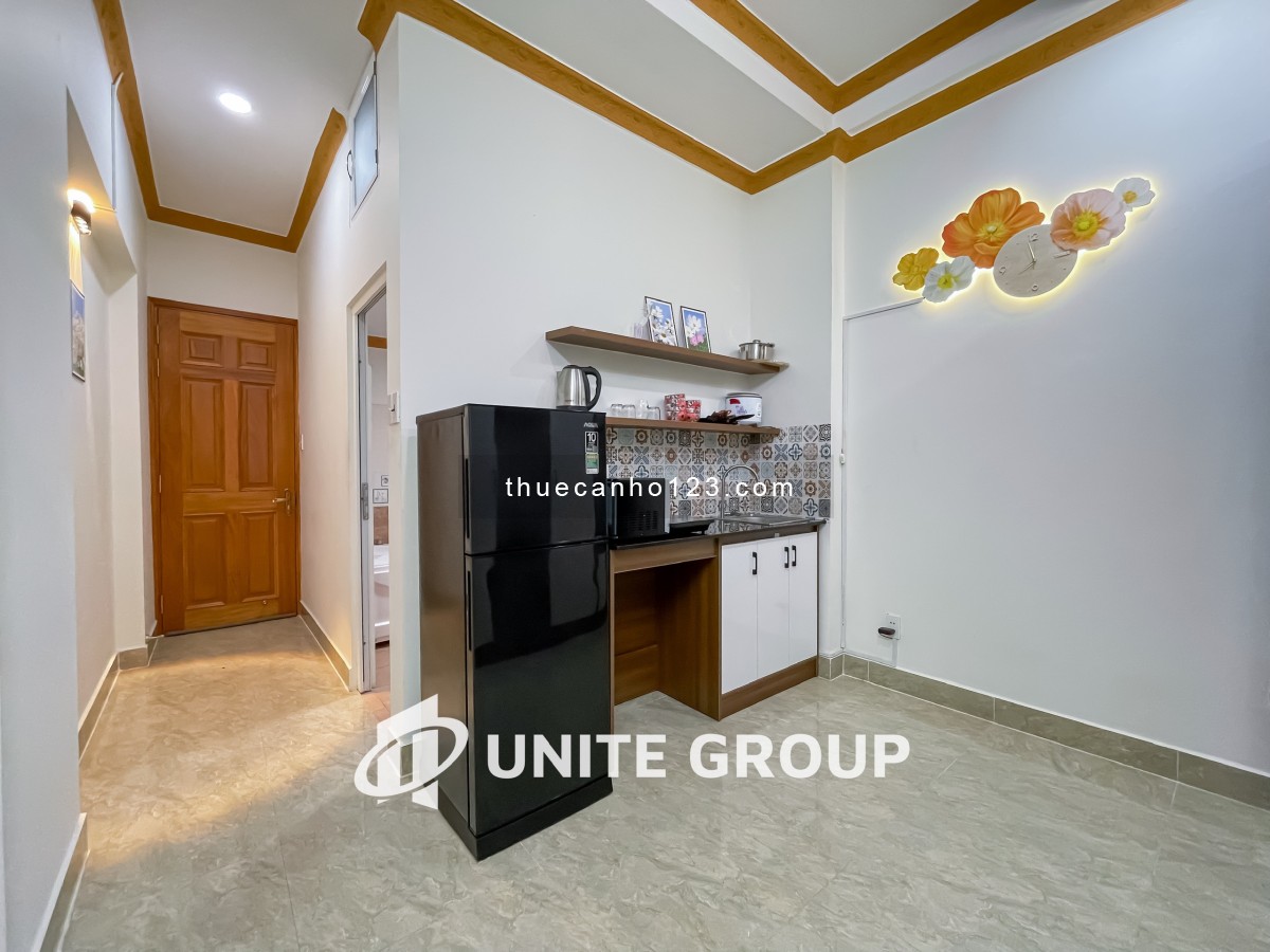 Cho thuê căn hộ 1PN vách ngăn full nội thất Q4 gần cầu Calmette, chợ Xóm Chiếu, ĐH Luật, kế Quận 1