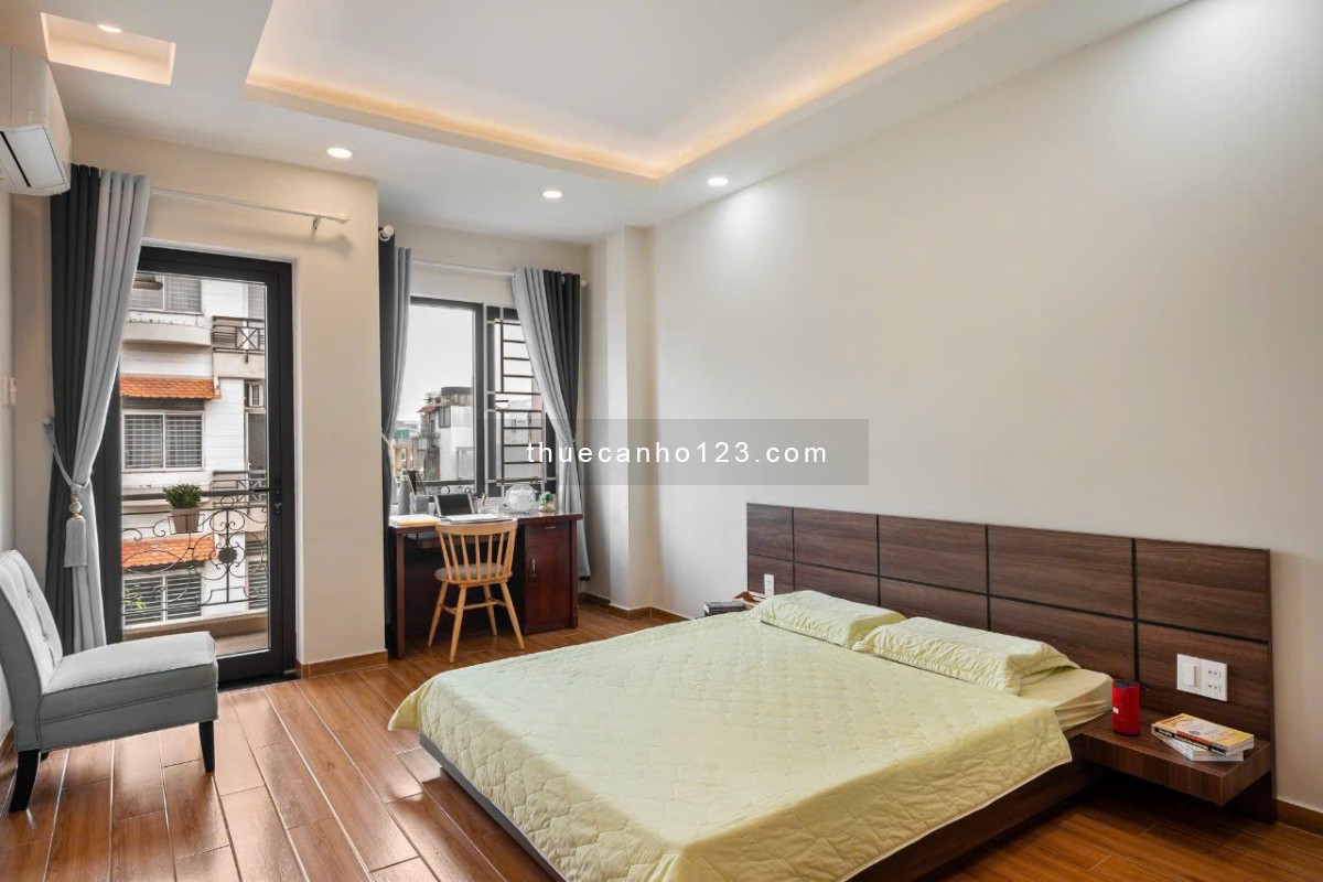 Cho thuê căn hộ studio ban công – full nội thất, Quận 1, gần ĐH Văn Lang, Bùi Viện, Pullman, Takashi