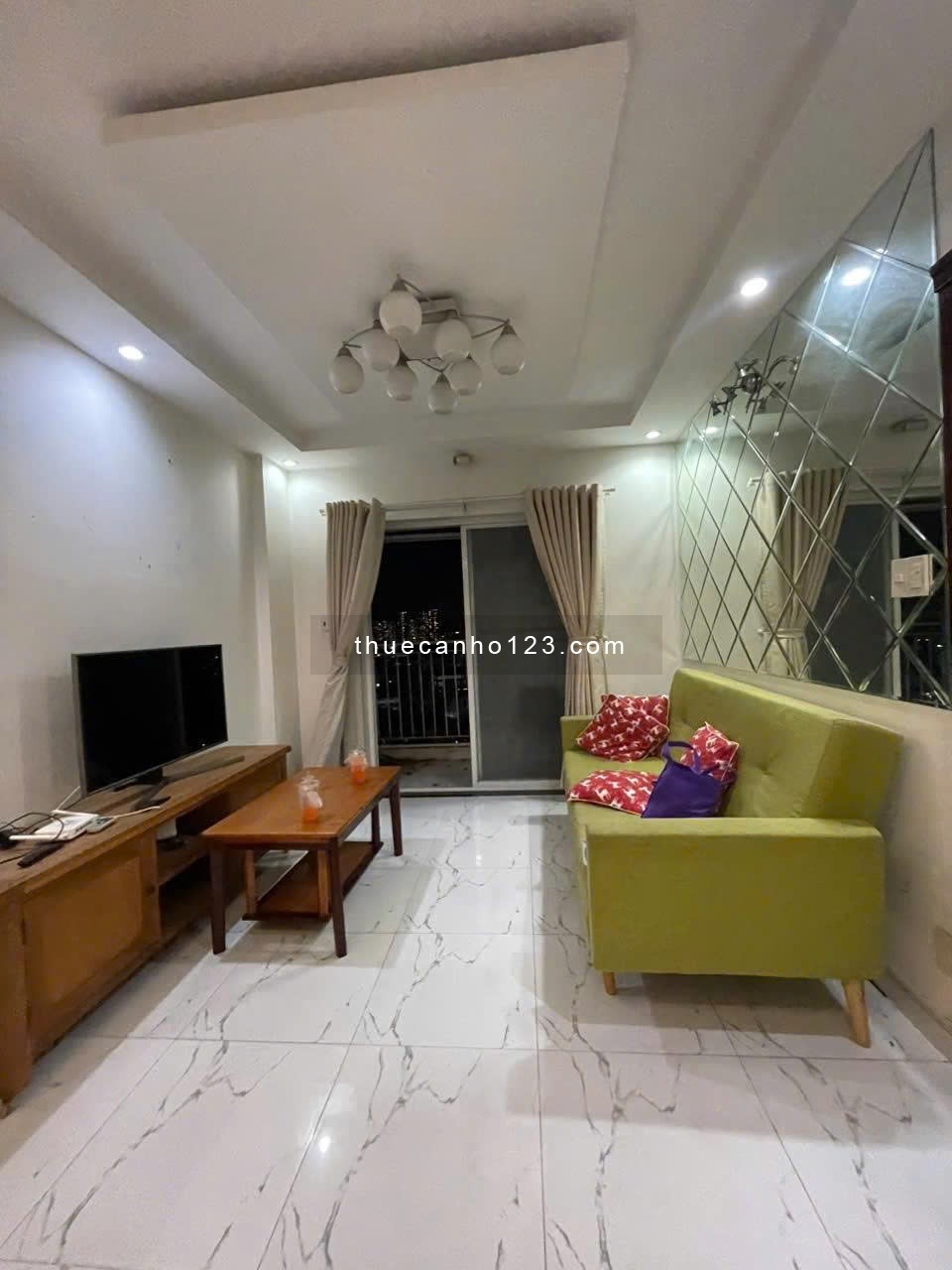 Cần cho thuê căn hộ chung cư Goodhouse Trương Đình hội Quận 8 DT 74m2 , 2 phòng ngủ, 2wc,