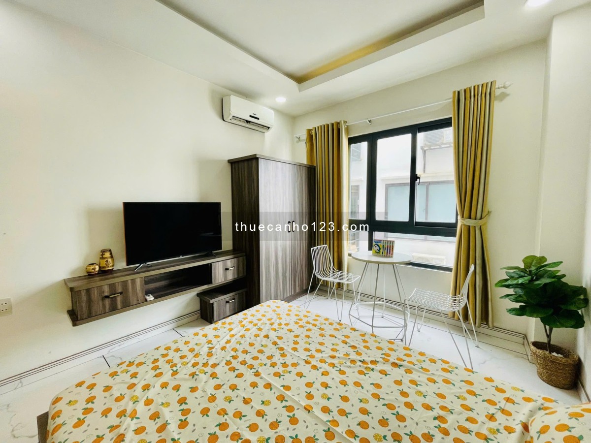 Studio Bình Quới có cửa sổ thoáng mát, yên tĩnh, thang máy, nước nóng năng lượng.