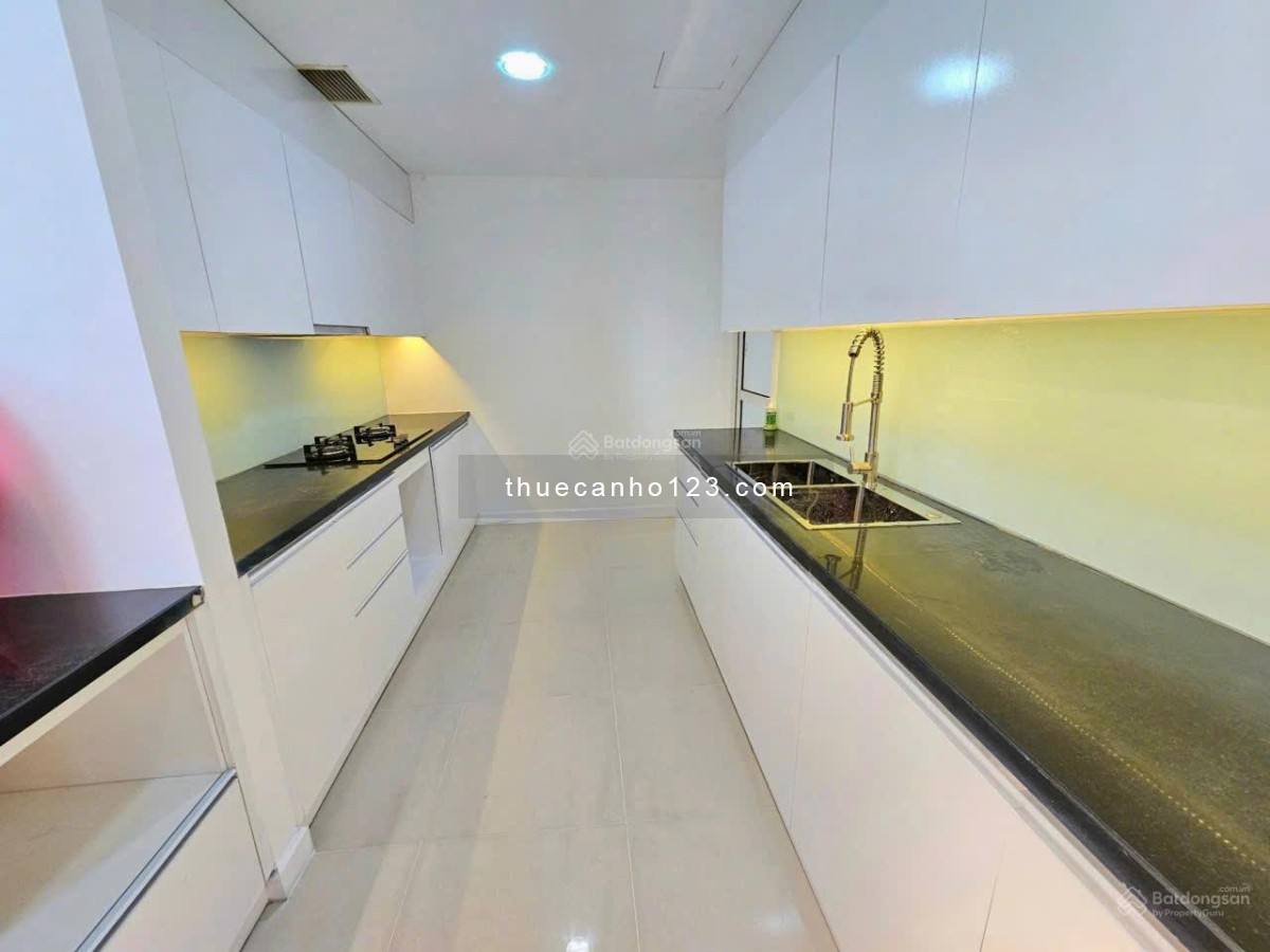 Cho thuê căn hộ Sunrise City Quận 7 - 4PN - 3WC: 35tr/tháng