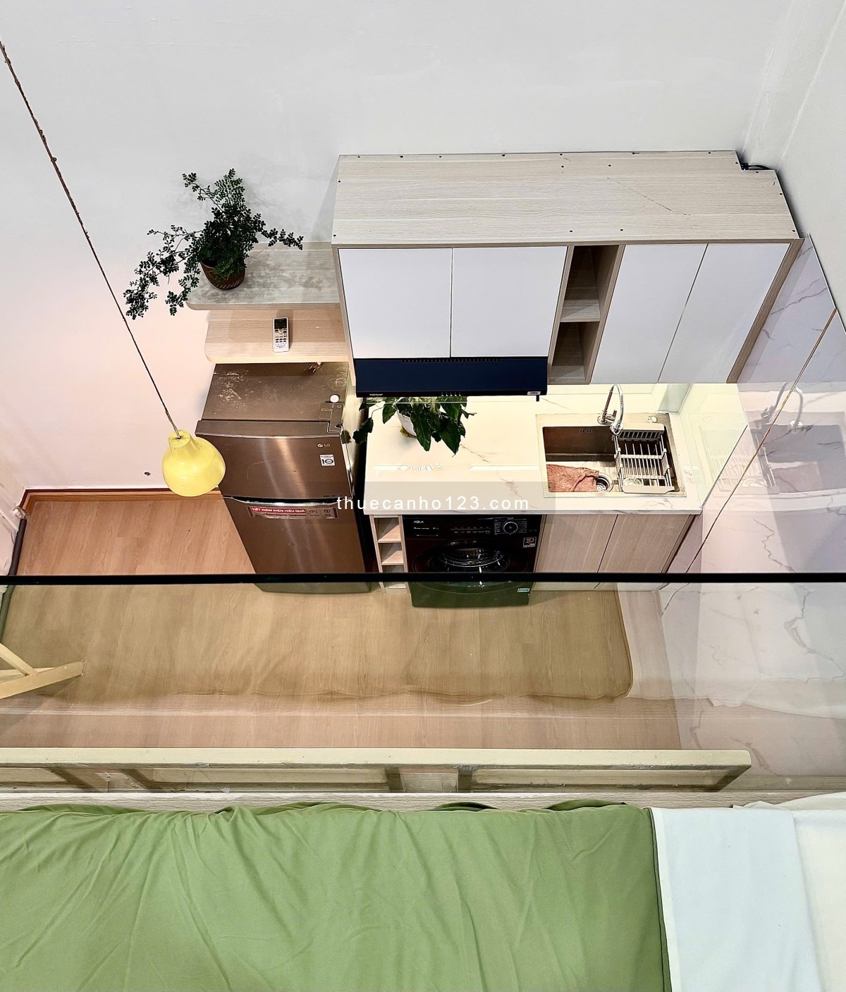 Căn hộ dạng Duplex cao 1,8m tách bếp, full nội thất, máy giặt riêng, sofa, gần Landmark, Ngô Tất Tố