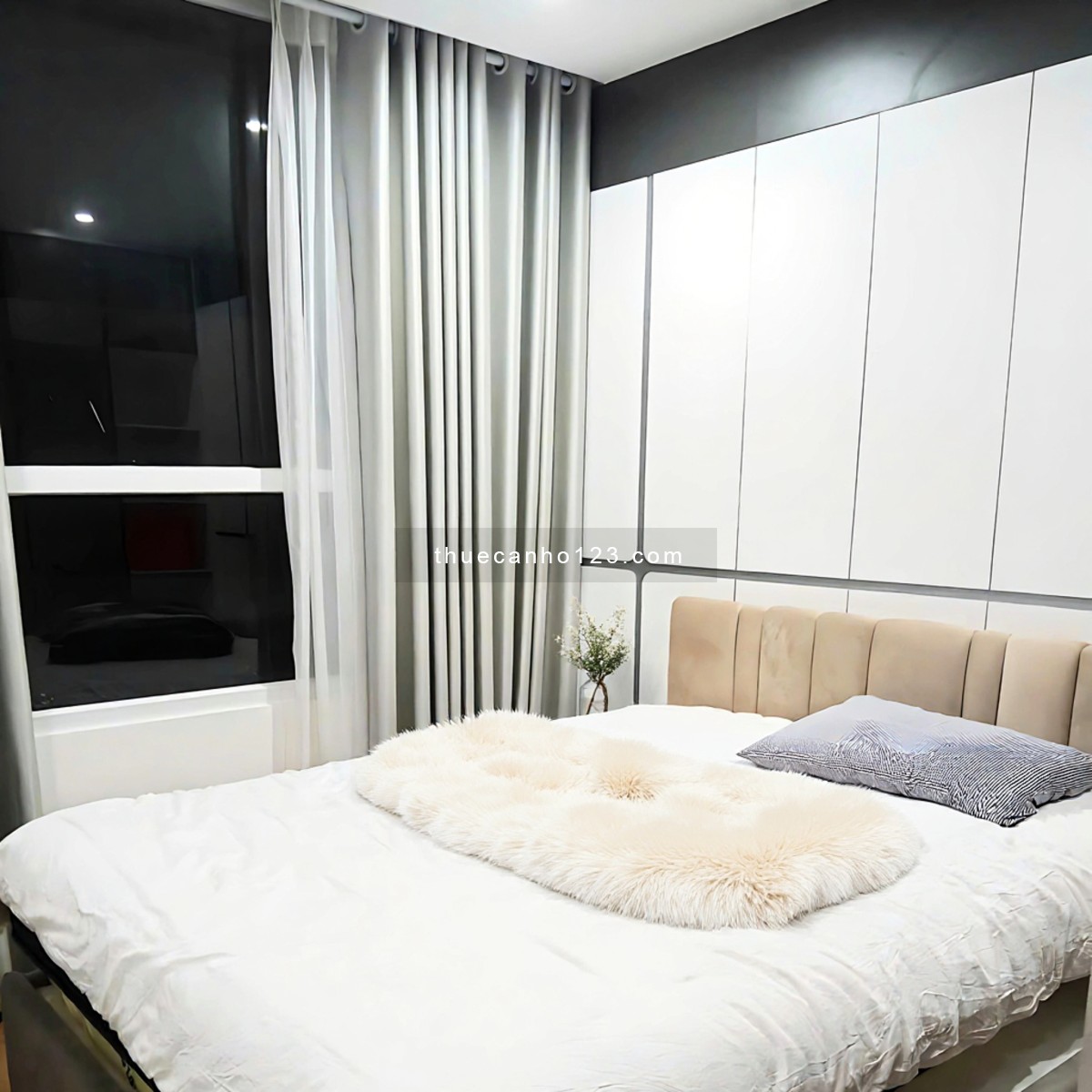 CHO THUÊ CĂN HỘ 2PN 2WC FULL NỘI THẤT CAO CẤP GIÁ CHỈ 12-13TR/THÁNG