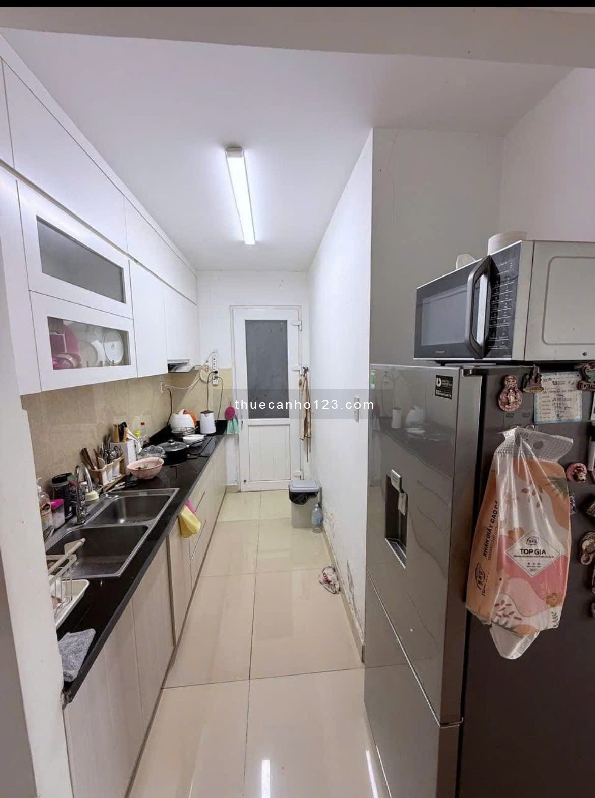 13tr/th, 83m2, Nội thất, 2PN, 2WC, Trường Sa, Q3, C/C Screc. Căn góc.