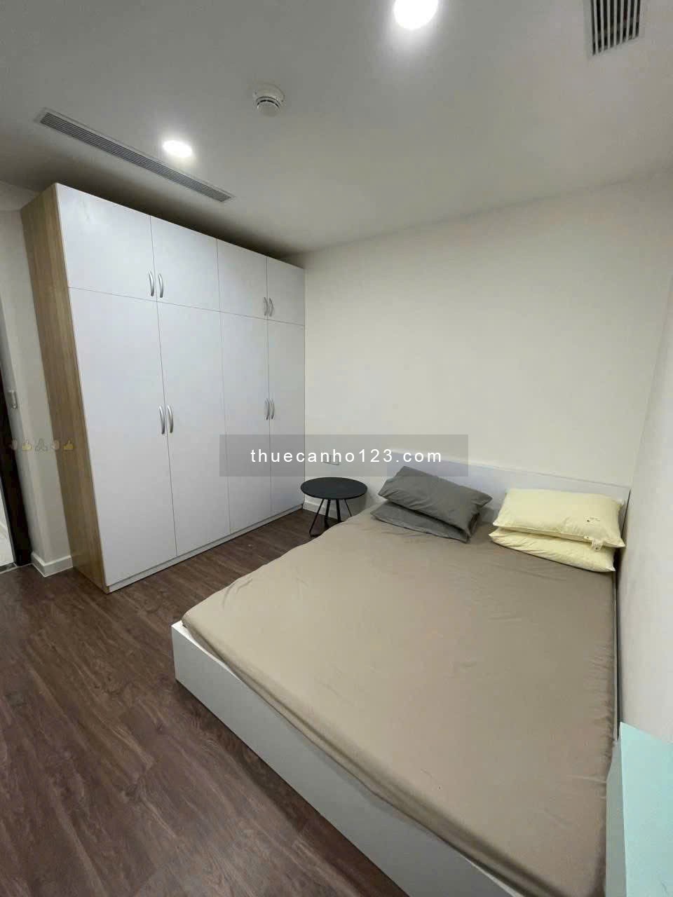 CCCC Satra Eximland Phú Nhuận căn 3PN, 2WC,135m2, NTCC giá 21tr