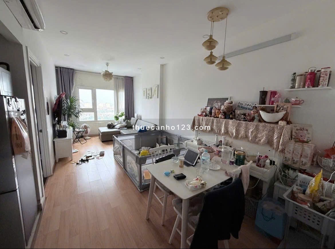 13tr/th, 83m2, Nội thất, 2PN, 2WC, Trường Sa, Q3, C/C Screc. Căn góc.