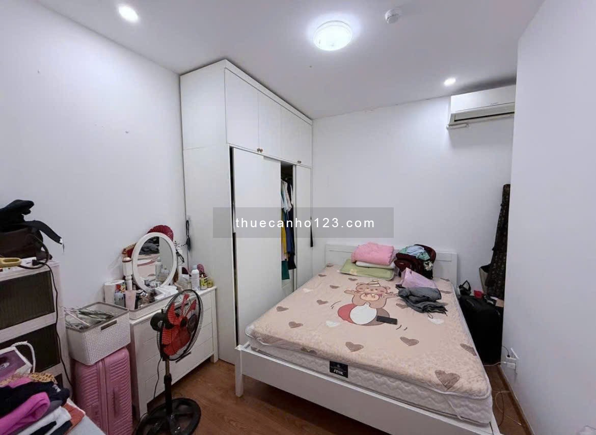 13tr/th, 83m2, Nội thất, 2PN, 2WC, Trường Sa, Q3, C/C Screc. Căn góc.