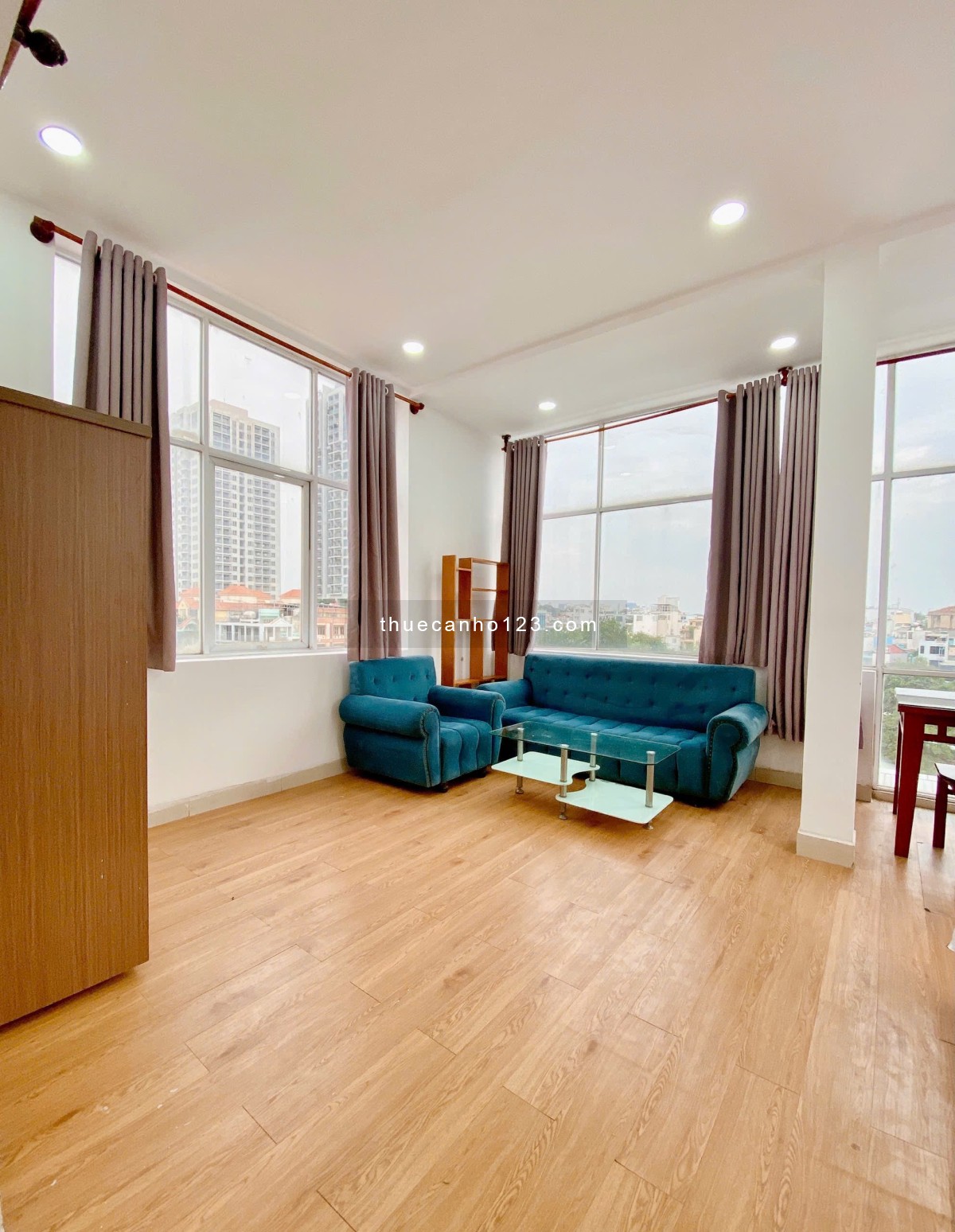 Căn hộ 1 Phòng Ngủ – Không Gian Rộng Rãi & Sáng Sủa Tại Trung Tâm Quận 10