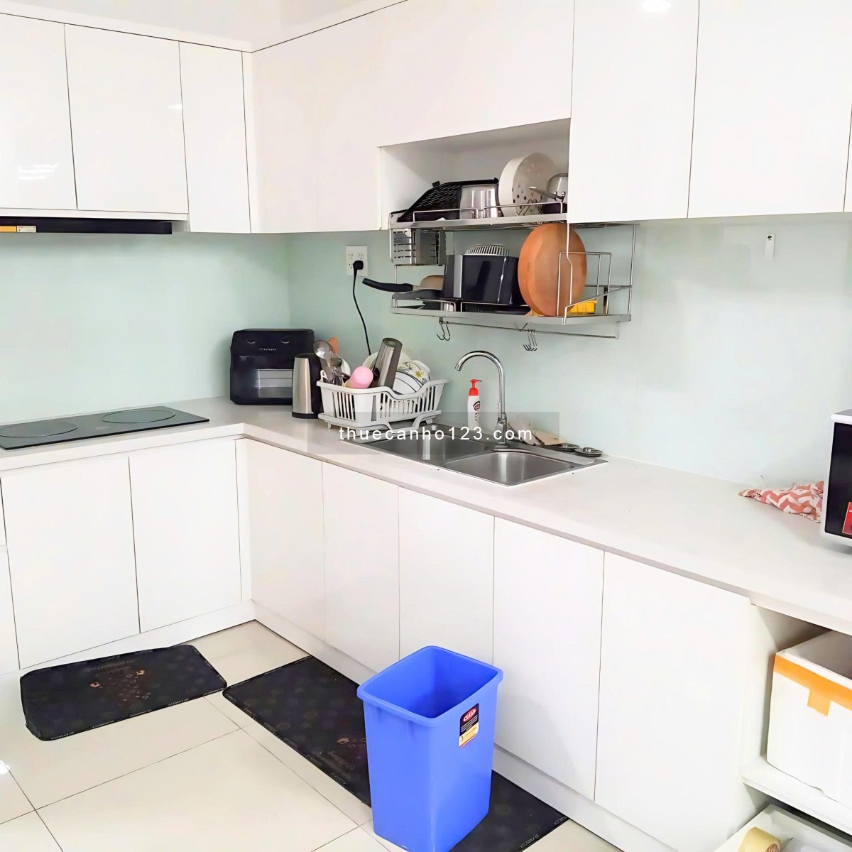 CHO THUÊ CĂN HỘ 2PN 2WC FULL NỘI THẤT CAO CẤP GIÁ CHỈ 12-13TR/THÁNG