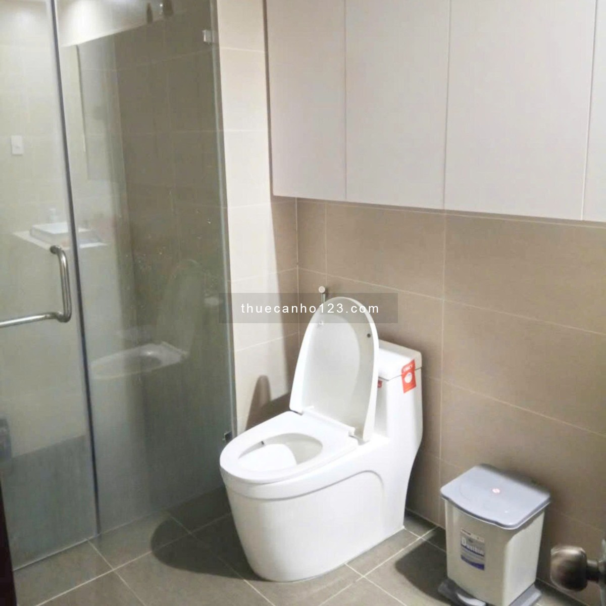 CHO THUÊ CĂN HỘ 2PN 2WC FULL NỘI THẤT CAO CẤP GIÁ CHỈ 12-13TR/THÁNG