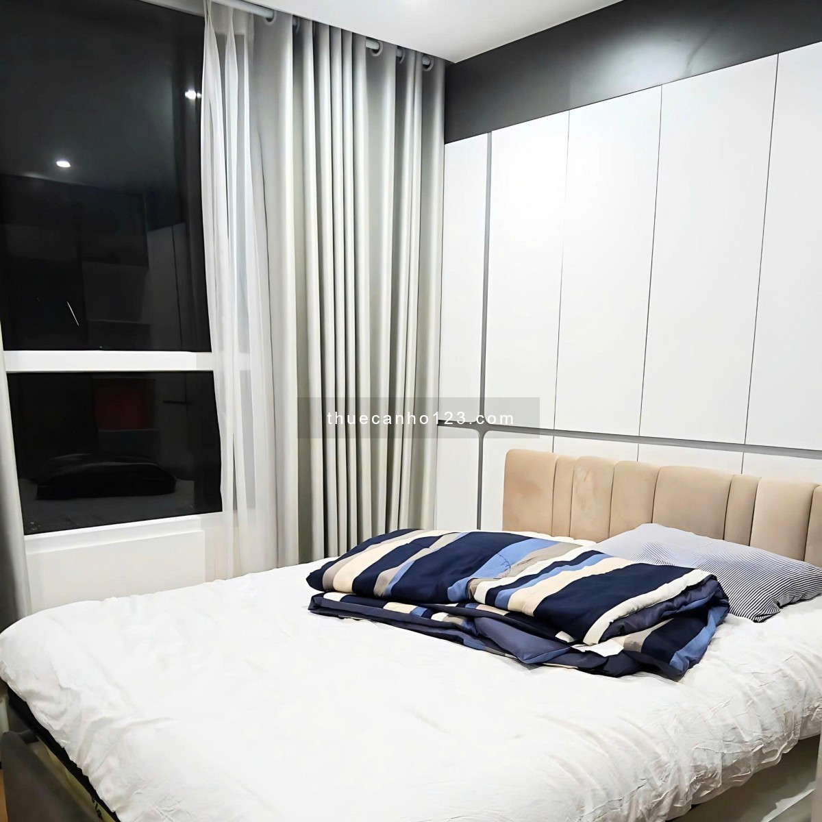 CHO THUÊ CĂN HỘ 2PN 2WC FULL NỘI THẤT CAO CẤP GIÁ CHỈ 12-13TR/THÁNG