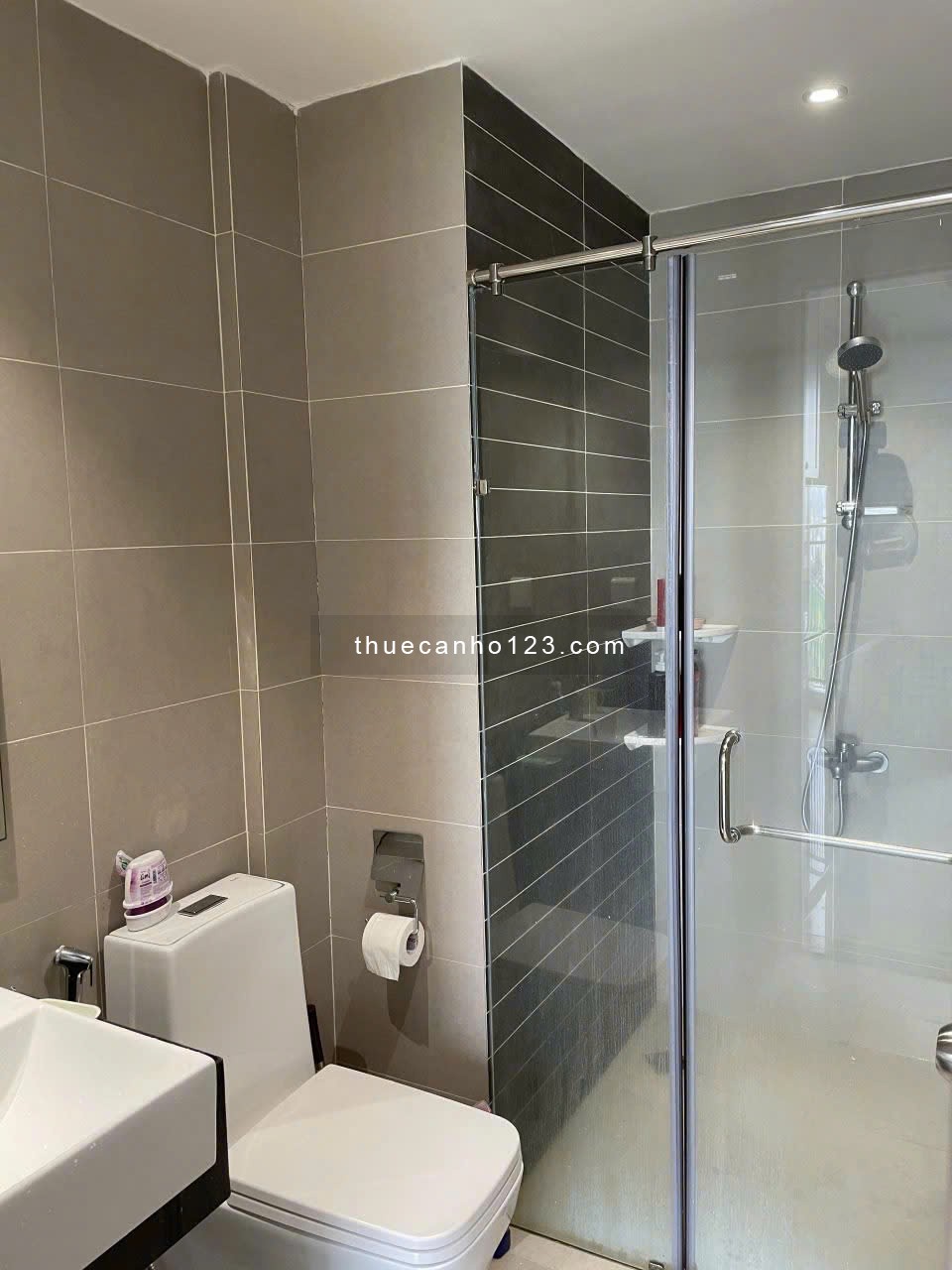 Cho thuê căn hộ Sunrise Cityview – officetel 1 phòng ngủ full nội thất