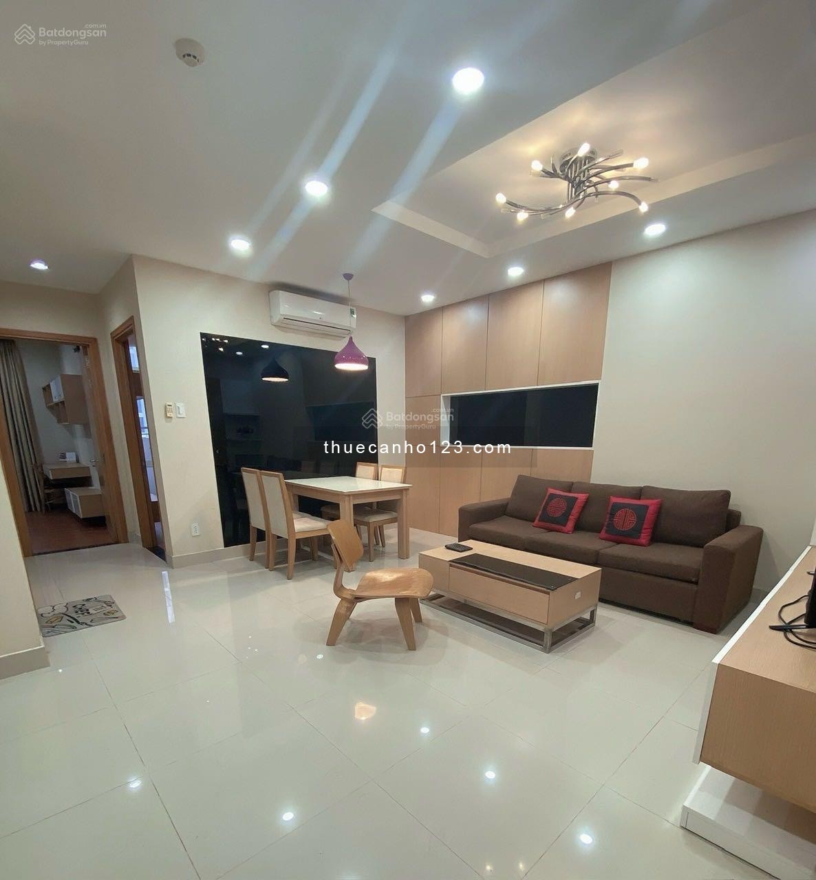 Cho thuê căn hộ Him Lam Riverside quận 7, 77m2, 2 Phòng ngủ, 2WC, giá tốt