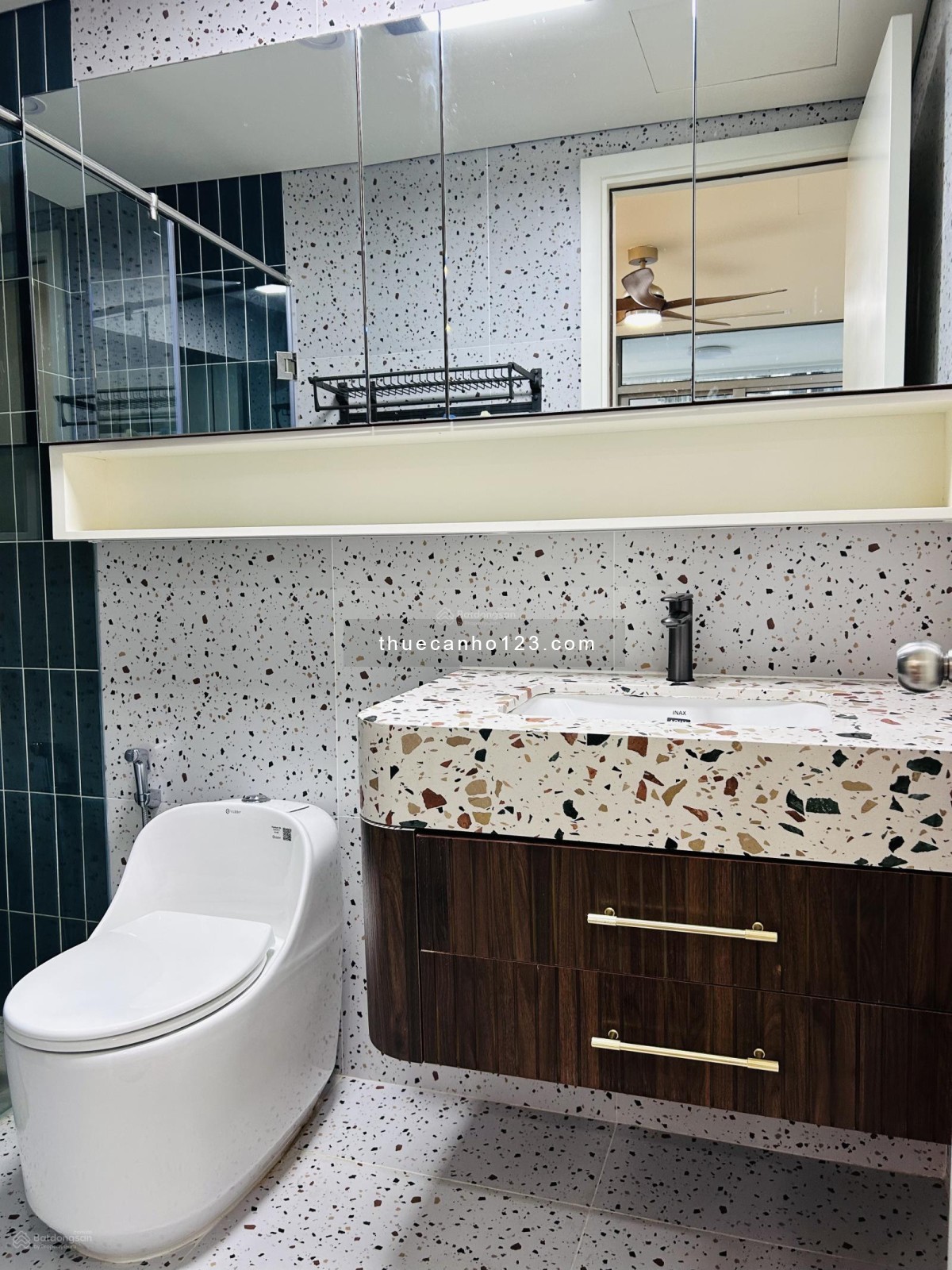 Chính chủ cần cho thuê nhanh căn hộ 3PN Vinhomes Central Park.