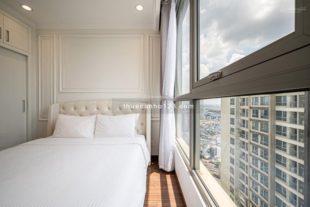 Căn hộ Vinhomes Central Park cho thuê có 2PN, 2WC, với diện tích 79.1m²