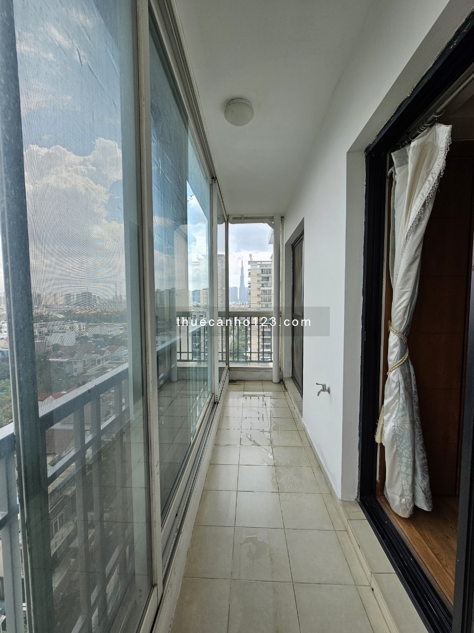 Giỏ Hàng Thuê Cantavil AP Q2 (3pn, ban công lớn, giá 15,5 tr) Phí qly rẻ, Full tiện ích