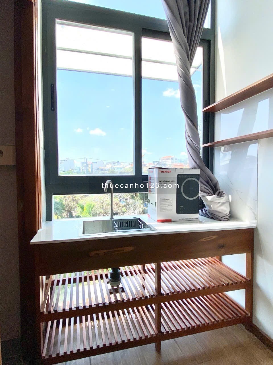 Căn hộ full nội thất có ban công – Nguyễn Cảnh Dị, Phường 4 – Gần sân bay, vòng xoay Lăng Cha Cả