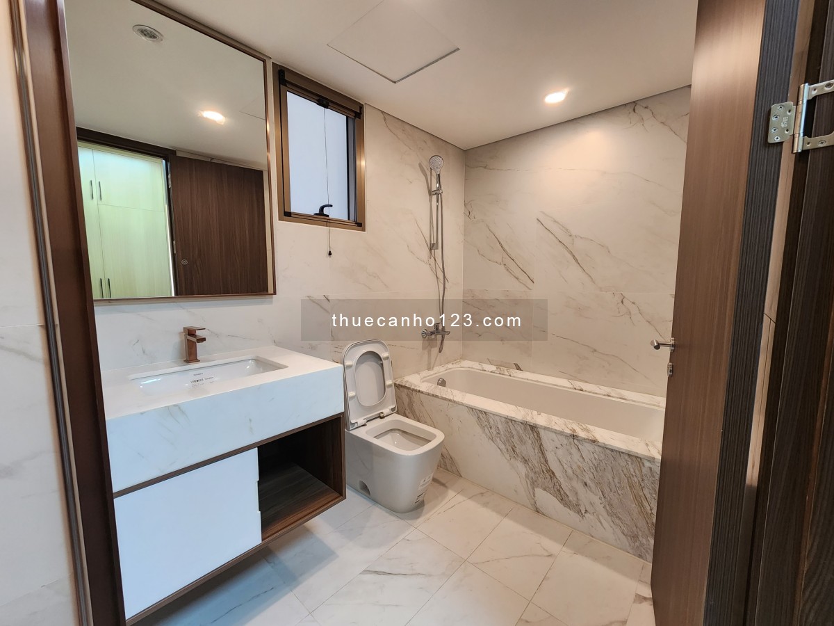 Cho thuê căn hộ 3PN, 131m2 - The Peak - Full nội thất tại M8, Midtown Phú Mỹ Hưng