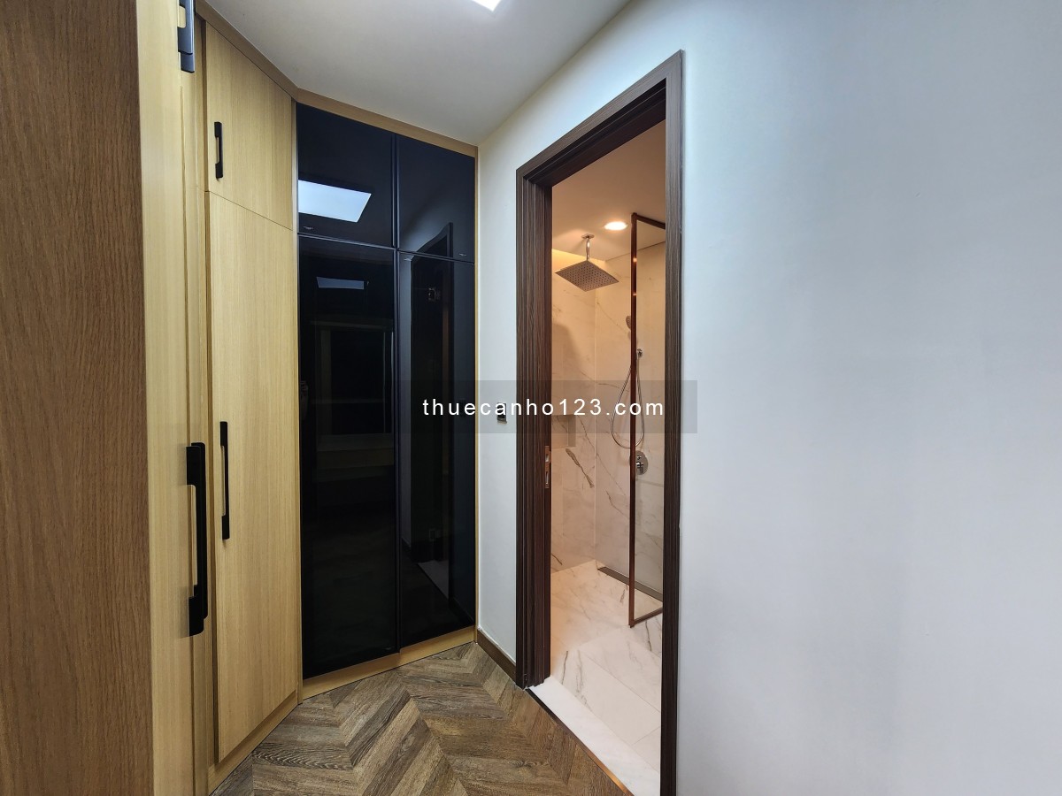 Cho thuê căn hộ 3PN, 131m2 - The Peak - Full nội thất tại M8, Midtown Phú Mỹ Hưng