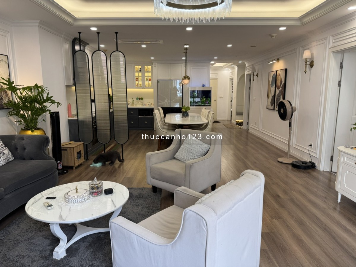 Thuê CHCC Imperia Q2, (115m², 3PN giá 28 tr/th) đặc biệt free xe hơi + xe máy, view thoáng mát