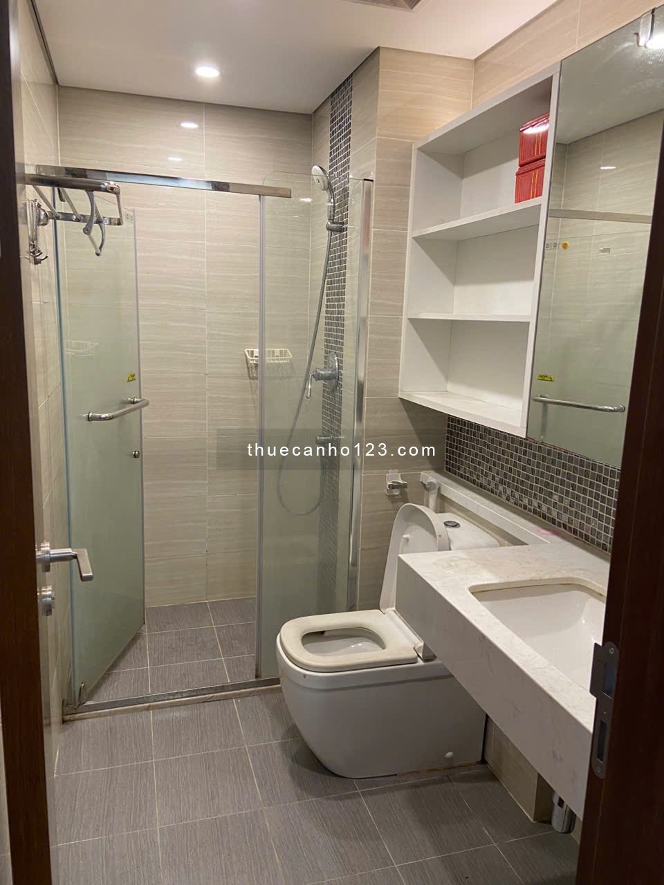 Cho thuê căn hộ tại chung cư Florence – 28 Trần Hữu Dực, Nam Từ Liêm, Hà Nội