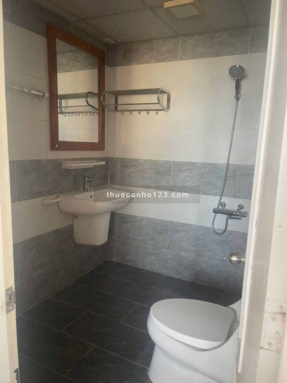 Chung cư Phúc Yên, Phan Huy Ích, TB: 55m2, 1p ngủ rộng, full nt, 7tr/th