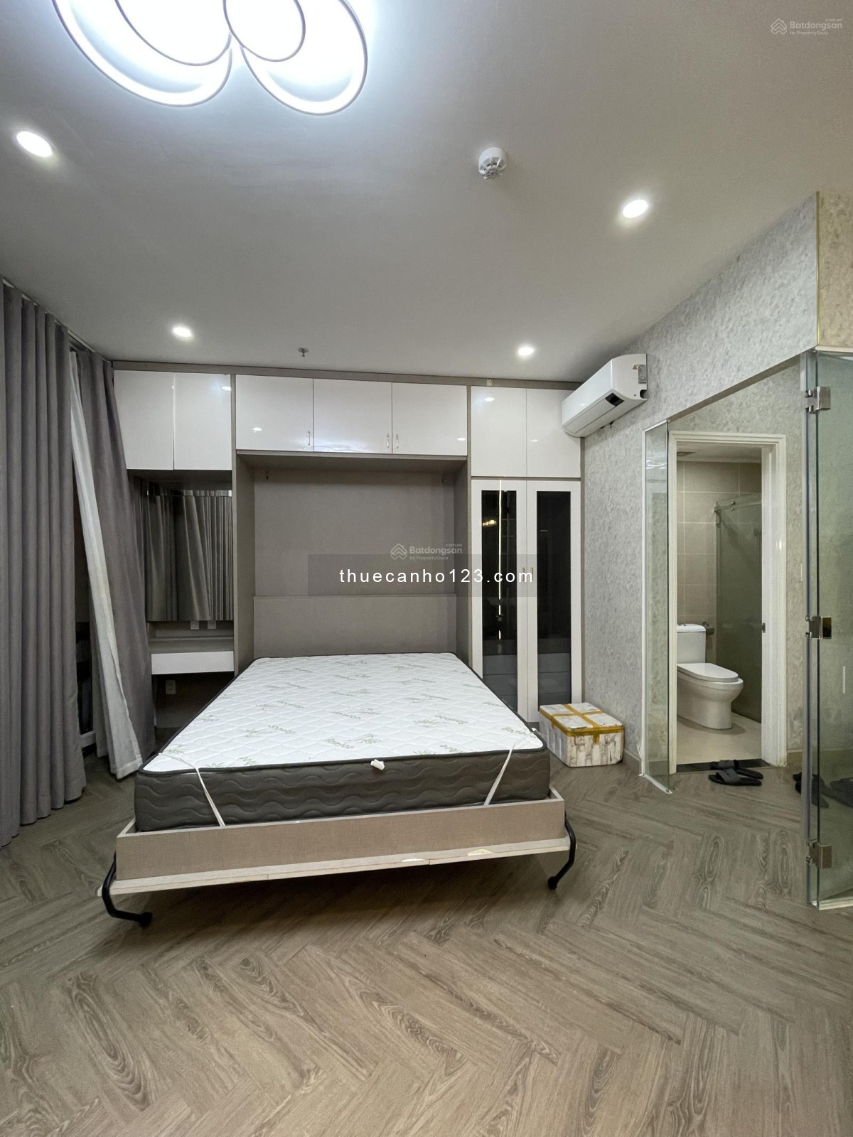 Cần cho thuê căn hộ Officetel Florita Đức Khải Quận 7