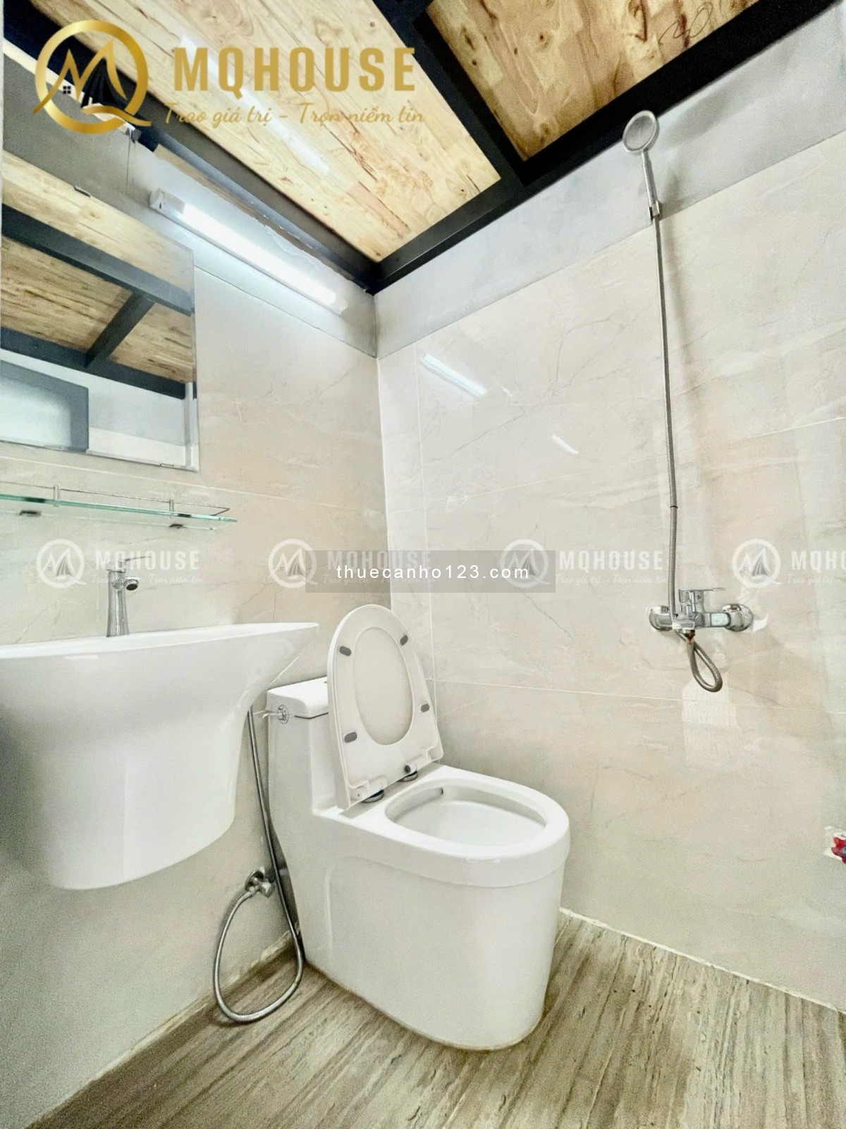 Phòng có ban công siêu thoáng – Đường số 18, quận Tân Phú