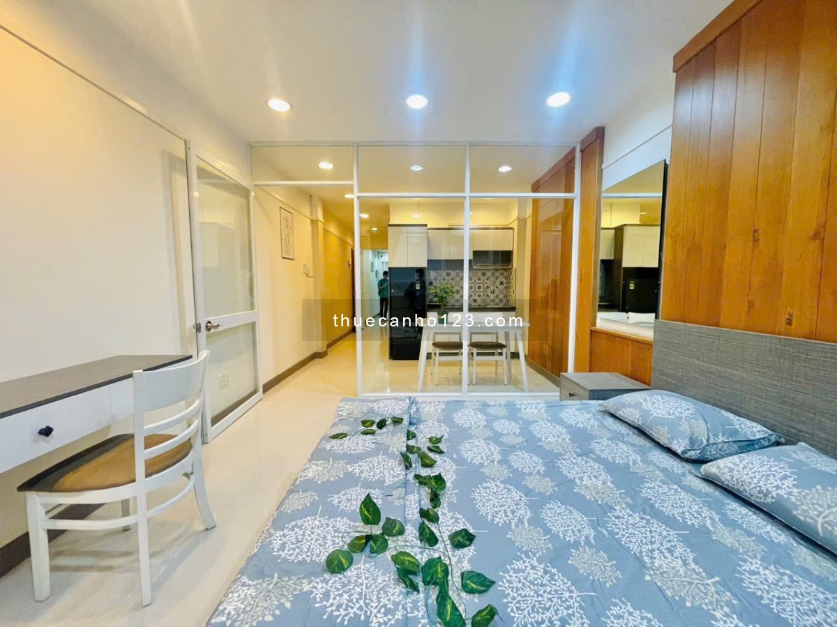 Căn hộ tách bếp, có máy giặt riêng và cửa sổ thoáng – Ngay trung tâm Tân Bình