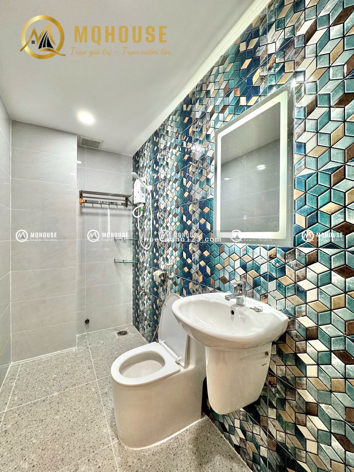 Studio tách bếp, giặt riêng, có sân, full nội thất, gần KCN Tân Bình - Trường Chinh - 0909 186 134.