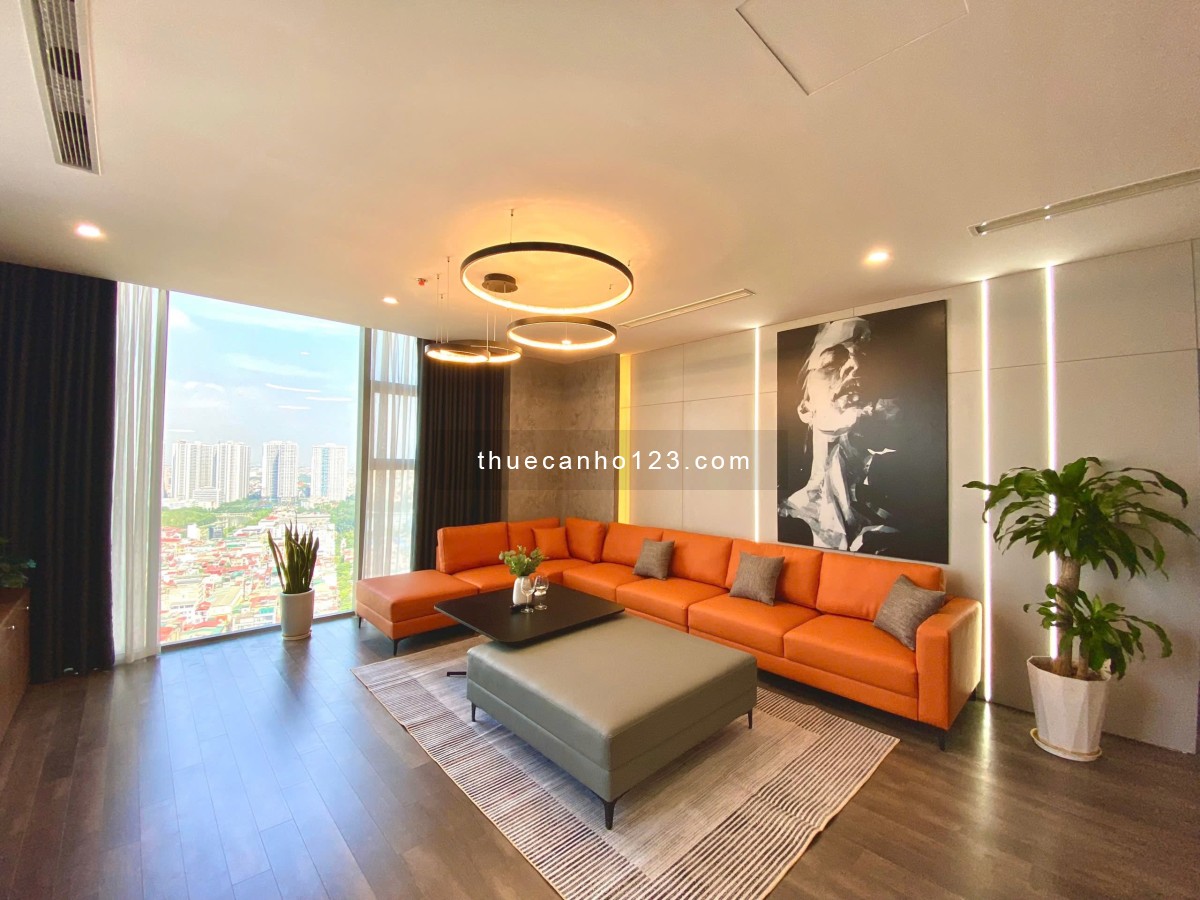 Qũy căn cho thuê giá hợp lý tại Mipec Rubik Xuân Thủy,từ 2 tới 3 ngủ đầy đủ nội thất LH 0393686383