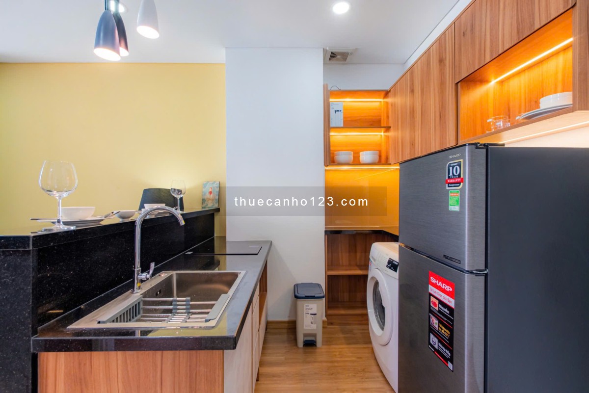 Căn hộ luxury 2PN, 1WC, ban công/cửa sổ thoáng, 65m² – Chợ Tân Định, công viên Lê Văn Tám, Đinh Công