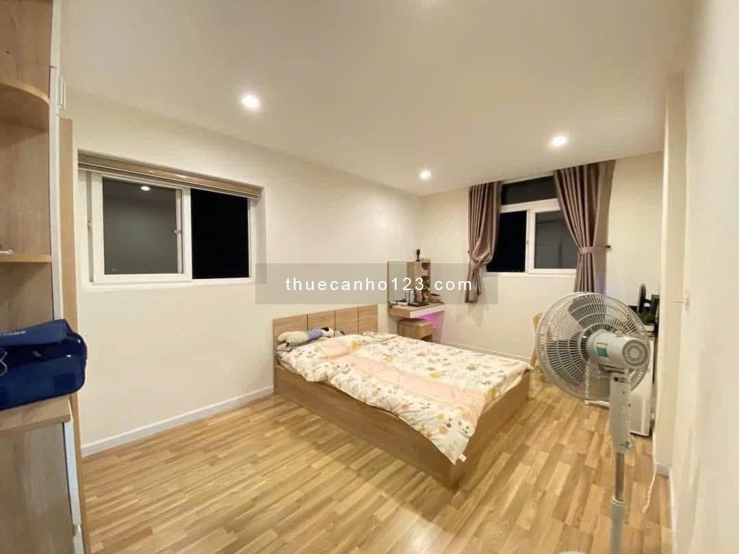 Chung cư Screc, 12tr5, đầy đủ NT, 2pn, 2wc ngay 974A Trường Sa, Q3