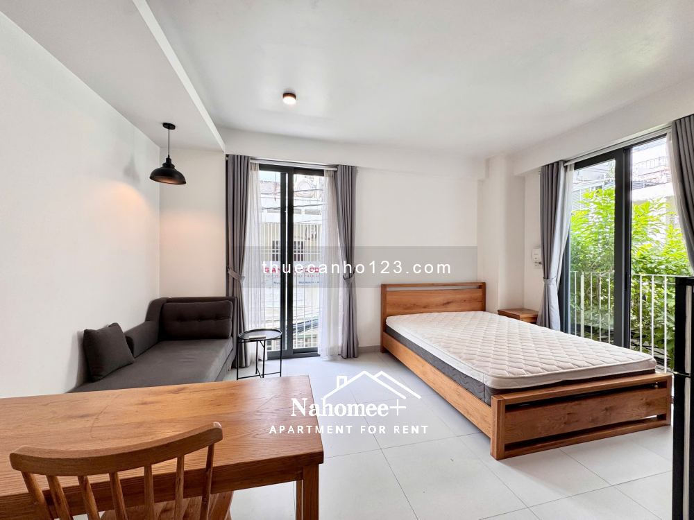 Căn hộ 2 ban công, cửa sổ thoáng xanh, 40m² – Ngay Hoàng Văn Thụ, ngã tư Phú Nhuận.