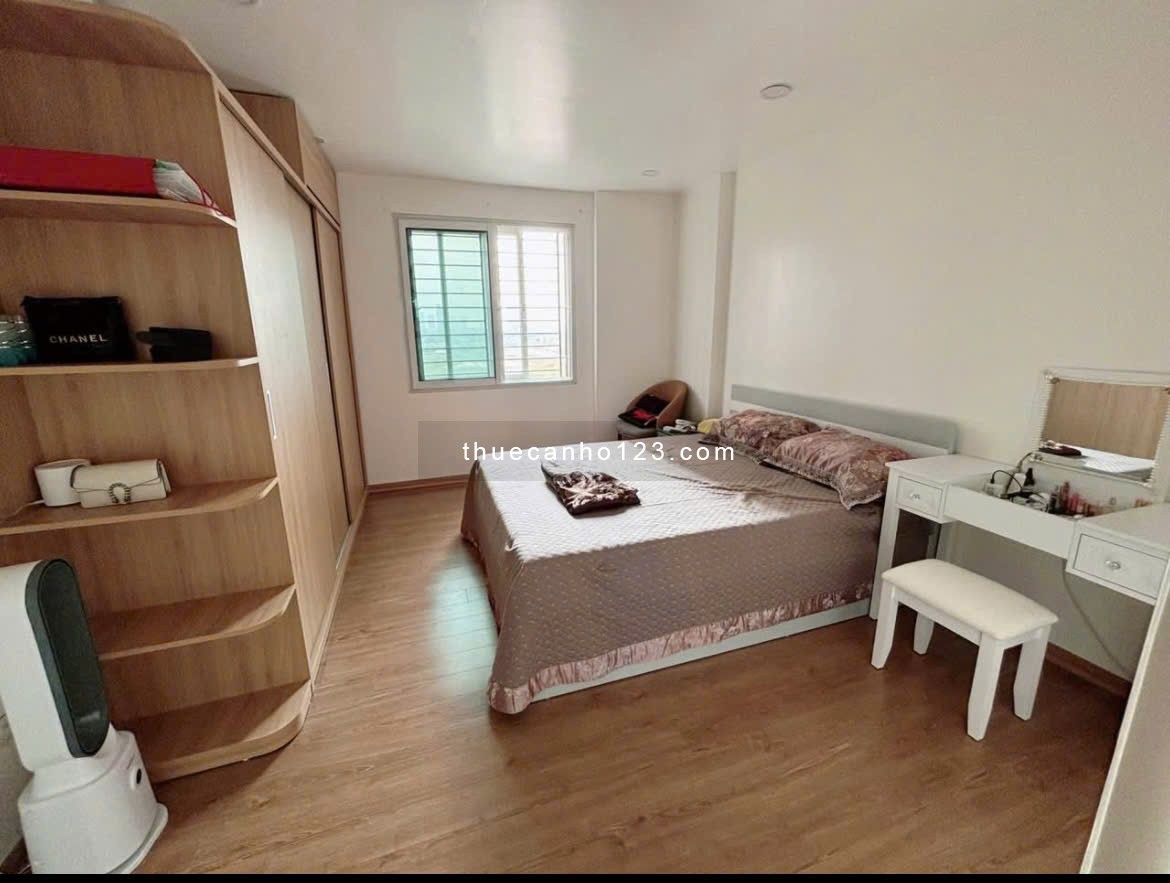 Chung cư Carillon 2, Hòa Thạnh, Tân Phú căn có NT, 3p ngủ, 12tr, 110m2