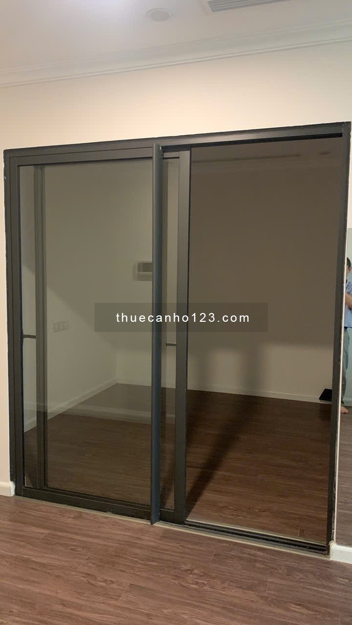 (Chính chủ) Gia đình em muốn cho thuê lâu dài căn hộ khu vực Tây Hồ