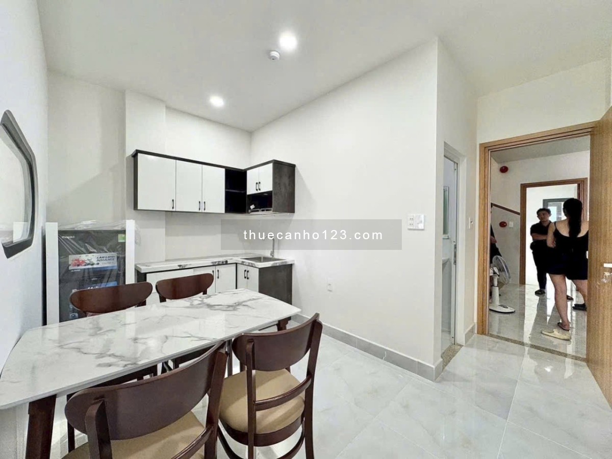 Căn hộ 1PN full nội thất tách bếp ngay Bùi Đình Tuý gần chợ Bà Chiểu - Giáp Quận 1, an ninh tốt