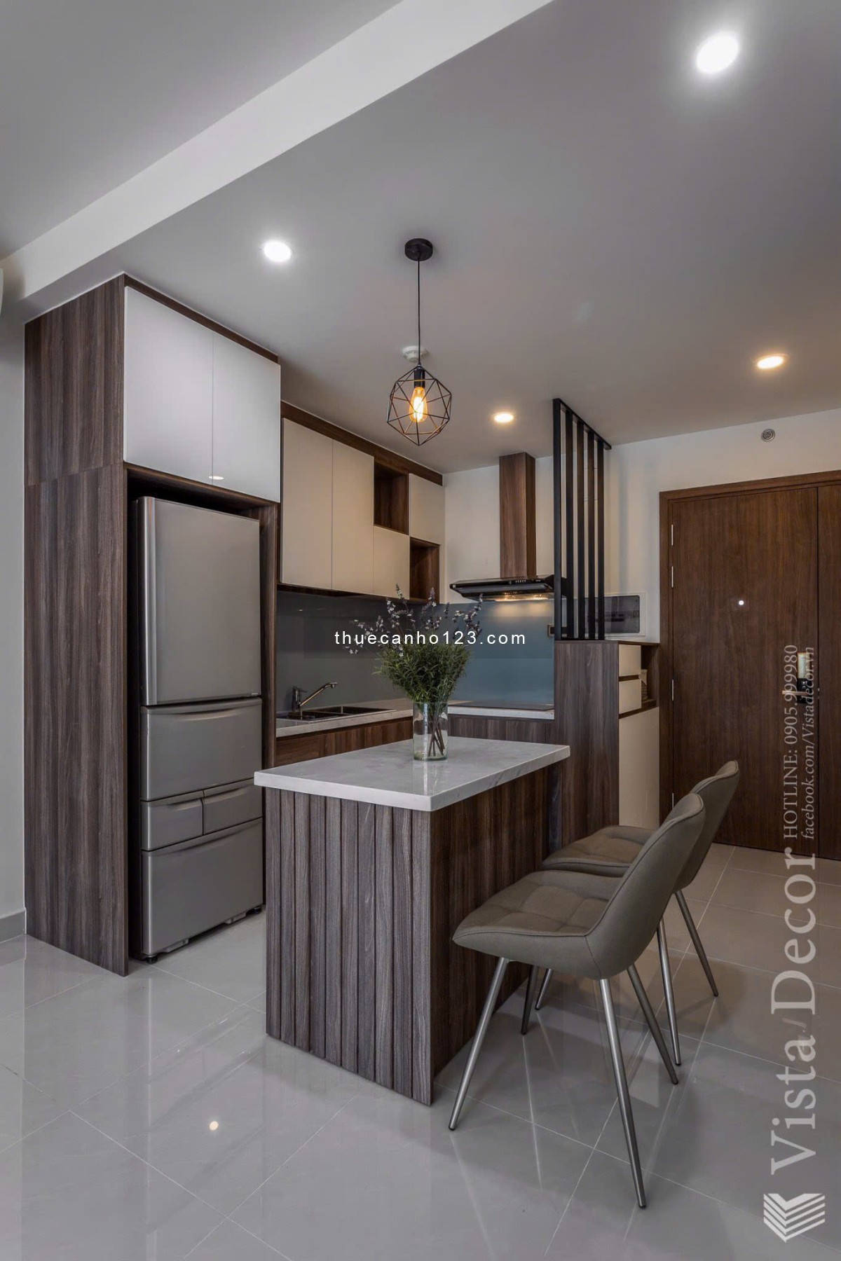 THUÊ SAIGON ROYAL 2PN 65M2 BAN CÔNG NỘI THẤT MỚI NGAY BẾN ĐỒN QUẬN 4 SÁT Q1 LH 0775924600