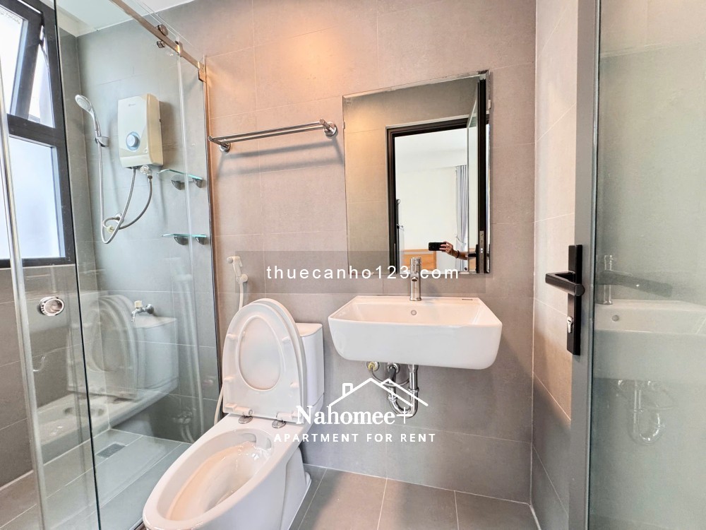 Thực tế đẹp hơn hình | 2 balcony thoáng, máy giặt riêng, thang máy, dọn phòng | Khu Hoàng Văn Thụ