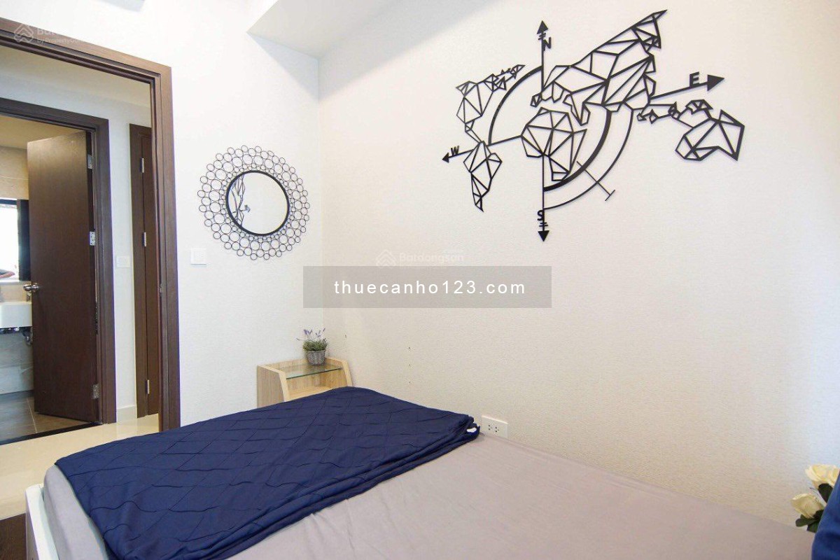 Cần cho thuê căn hộ 2PN - 2WC The Tresor quận 4 giá tốt