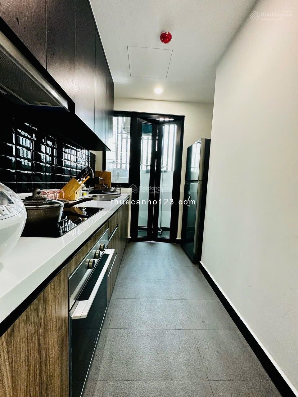 De La Sol cho thuê căn 75m² - 2PN 2WC, view đẹp, giá hấp dẫn