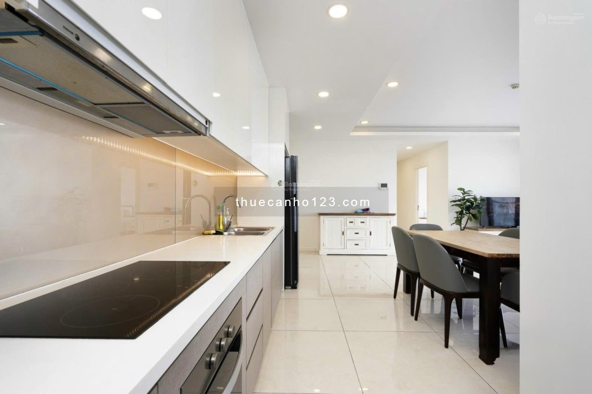 Căn hộ cho thuê siêu xịn tại Masteri Millennium, 3PN, 2WC, nội thất đầy đủ