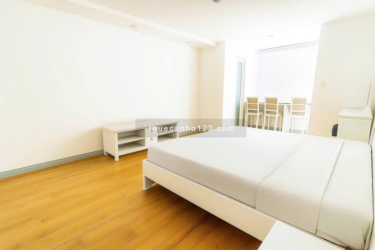 Căn hộ 110m2, 3p ngủ, 2wc, C/c Bàu Cát, Hồng Lac, p10, TB, 10tr/th