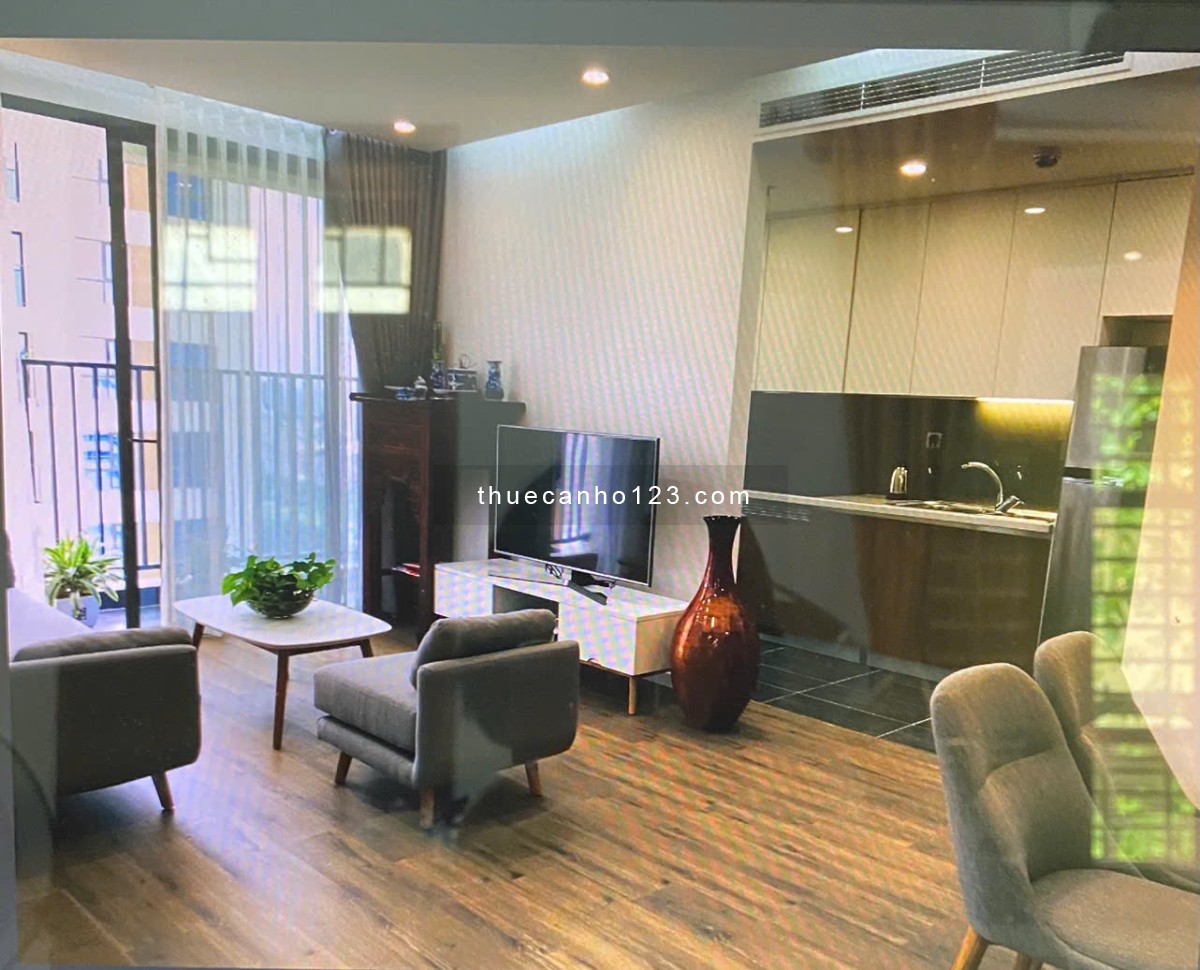 Cần cho thuê nhanh căn hộ cao cấp 2PN 83m2 tại 6th Element nhà cực mới, giá cực tốt