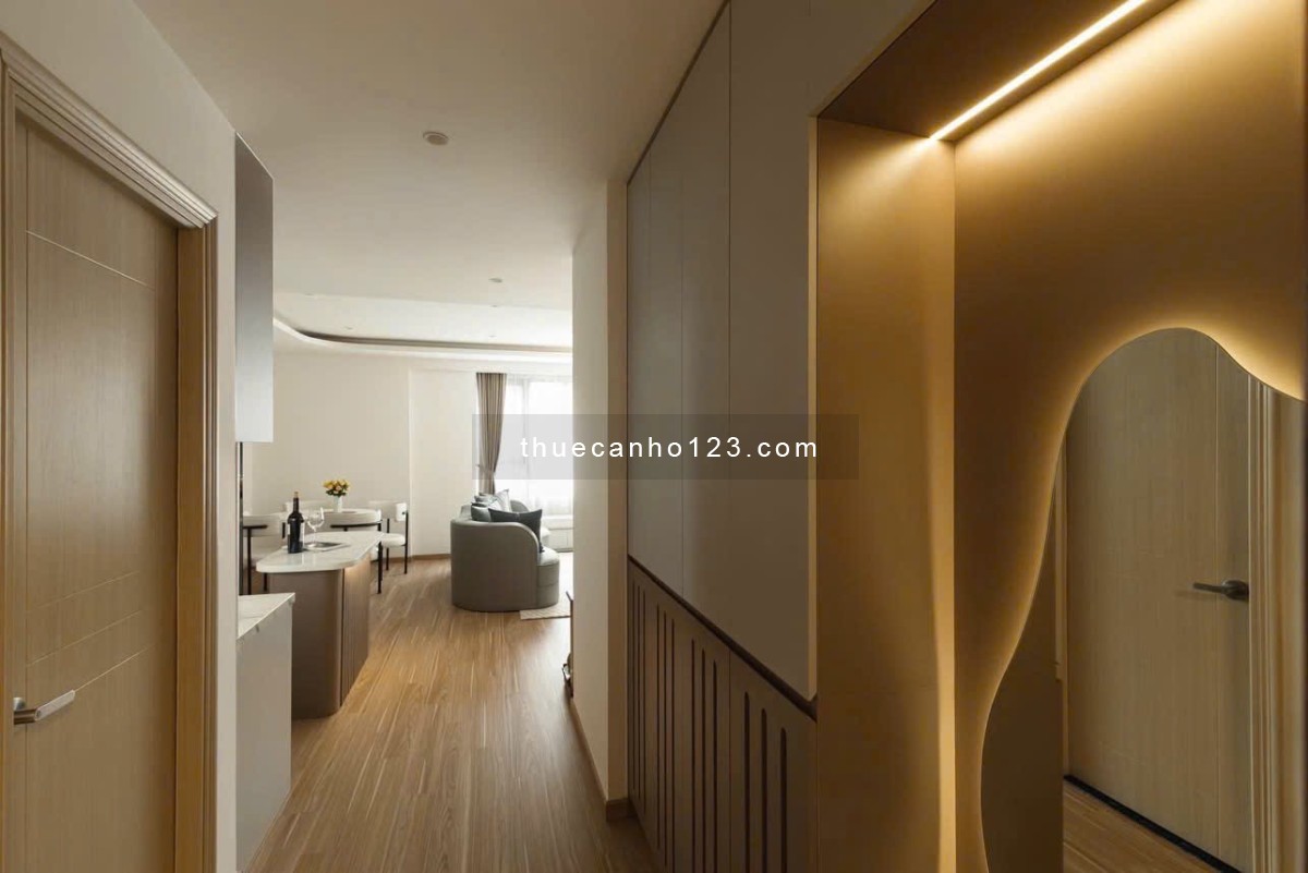 THUÊ GOLD VIEW 2PN2WC 80M2 BAN CÔNG VIEW SÔNG NGAY BẾN VÂN ĐỒN QUẬN 4 SÁT Q1 Q3 LH HARRY 0775926400