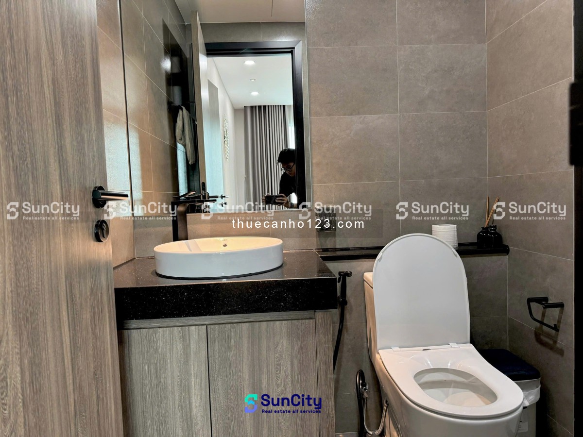 THUÊ NGAY CHUNG CƯ DELASOL 2PN2WC 86M2 MỚI 100% BAN CÔNG VIEW SÔNG NGAY CẦU BA SOL Q1 LH 0775924600