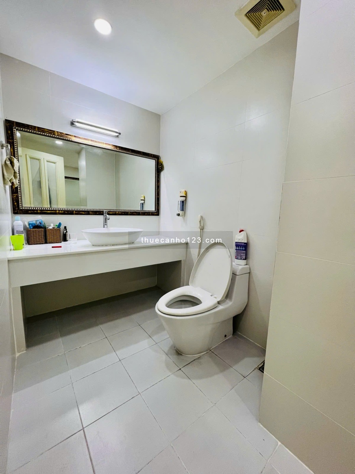 Căn hộ cao cấp Mỹ Vinh, P6, Quận 3: 140m2, 3p ngủ, 3wc, NTCC, 22tr